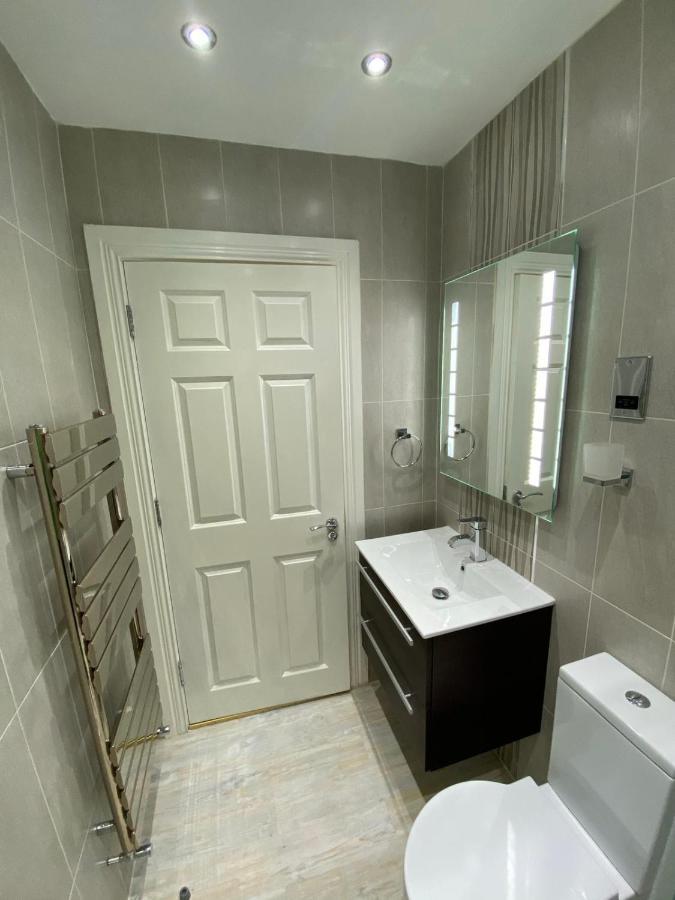 Luxury Apartment Apt4 Wolverhampton Exteriör bild
